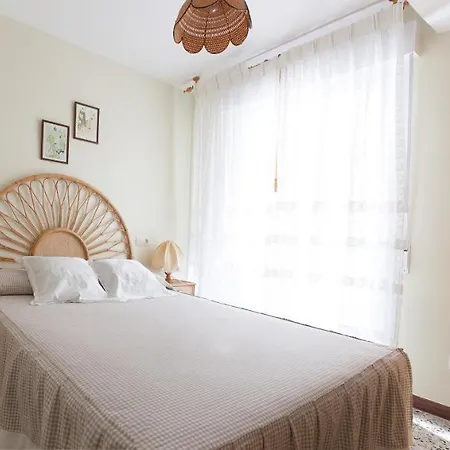 Apartamento En 200m De La Playa. + Wifi Apartment