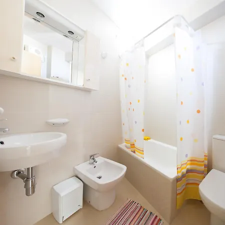 Apartamento En 200m De La Playa. + Wifi Portonovo